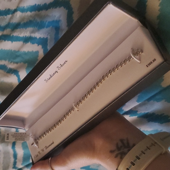 1/2 CT diamond sterling silver bracelet - Picture 4 of 4